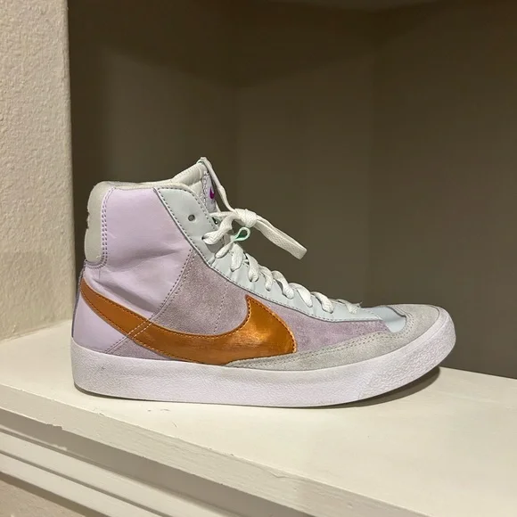 NIKE Blazer Youth Size 6Y Mid 77 Barley Grape Metallic Copper DQ6084 500 - Picture 4 of 9